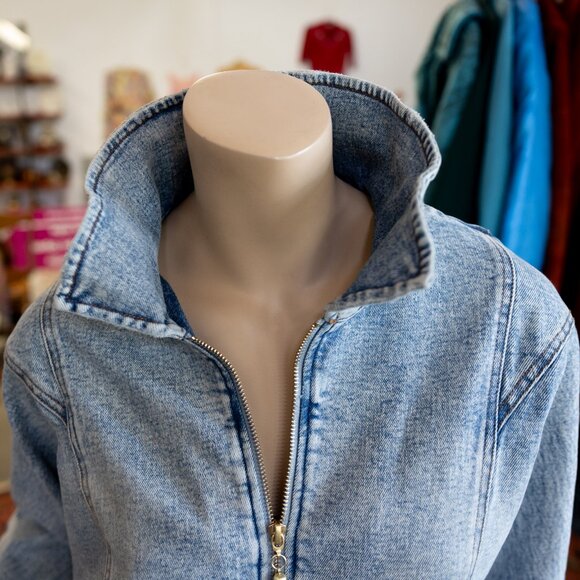 Retrofete Denim Jumpsuit - Picture 8 of 16